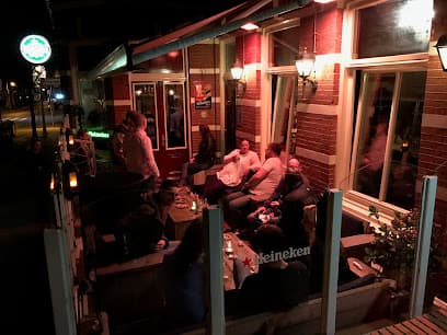 Friends Bar And Kitchen